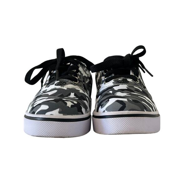 Heelys Camo Print Skate Shoes Youth Boys Girls Youth Size 5 Black White - Picture 4 of 13